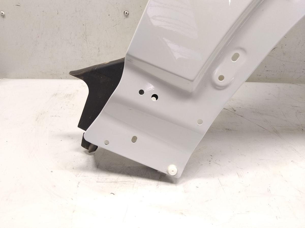 Polestar 3 original Kotfl&uuml;gel vorn rechts weissmetallic Bj.2024