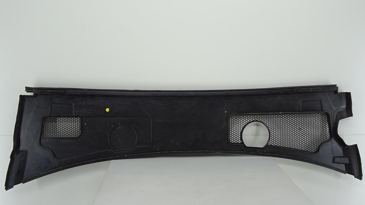 Audi A6 4F BJ2005 Abdeckung Wasserkasten Windlauf 4F1819447