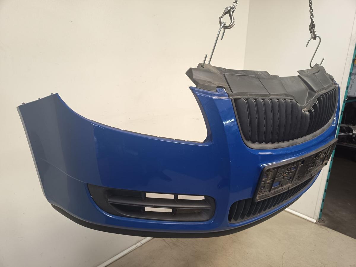 Skoda Fabia Roomster 5J Sto&szlig;stange F&auml;nger vorn Front F5K Dynamicblau Bj 2009