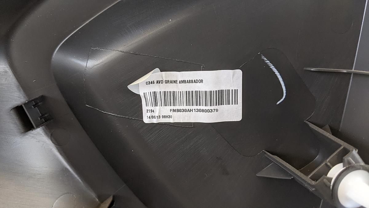 Ford Focus 3 DYB T&uuml;rverkleidung Verkleidung T&uuml;r vorn rechts Turnier BM51A2394101