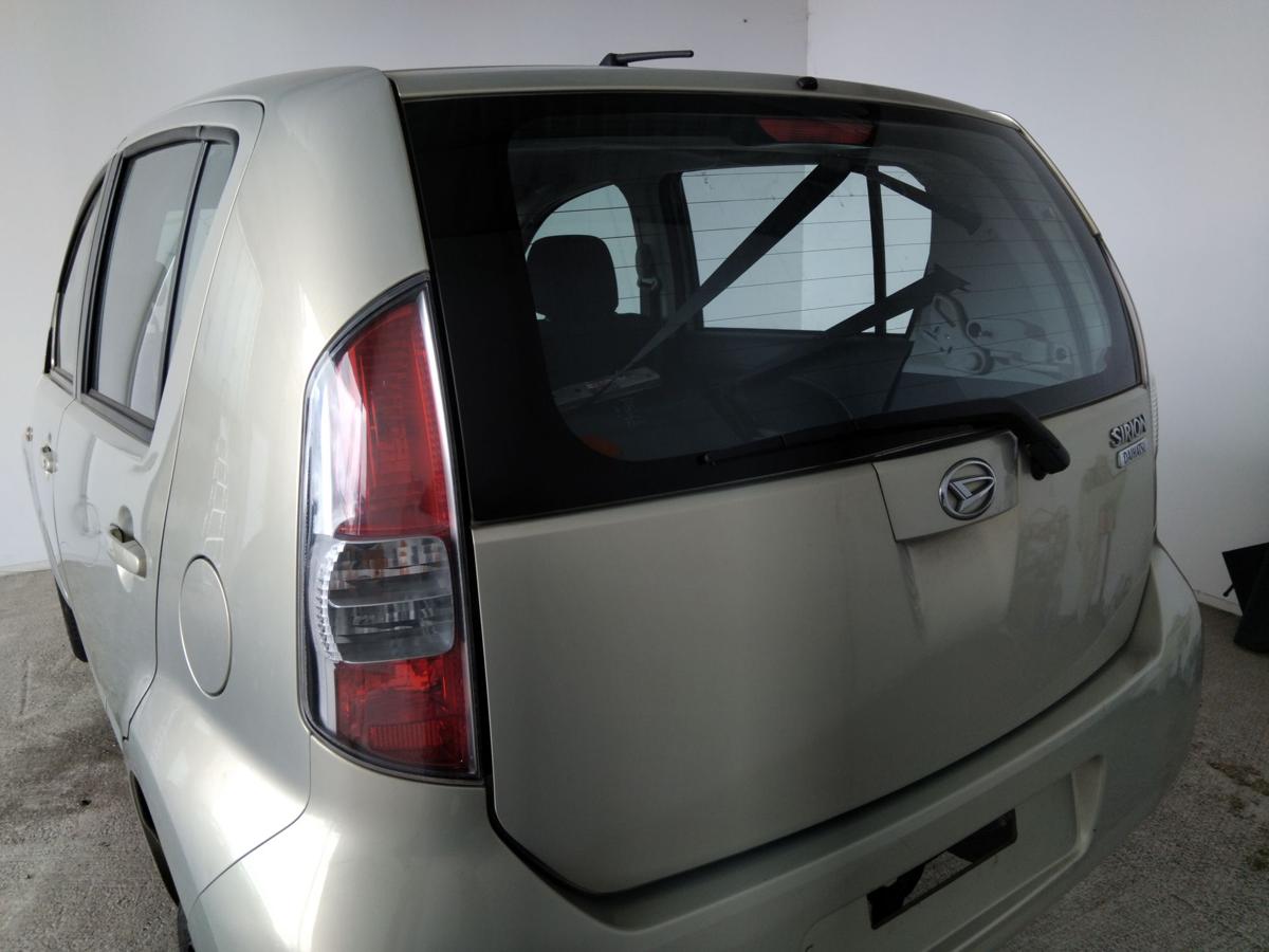 Daihatsu Sirion 2 M300 Heckklappe T17 Champagne Opal mit Heckscheibe BJ2008