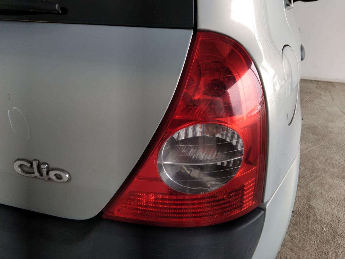 Renault Clio 2 Facelift original R&uuml;ckleuchte Heckleuchte rechts BJ2004 Phase 3