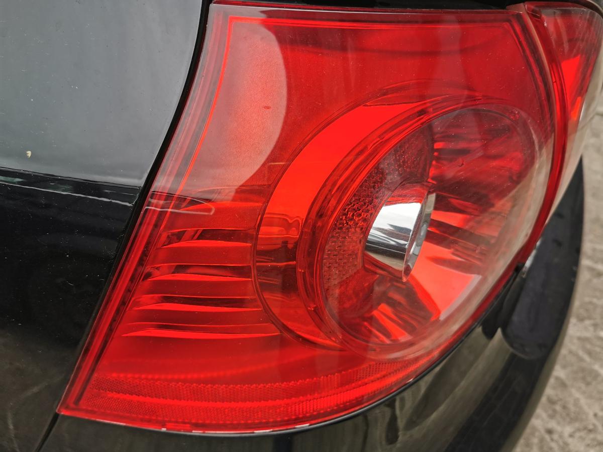 VW Golf V 5 1K Rückleuchte Schlussleuchte Rücklicht hinten aussen links 3trg