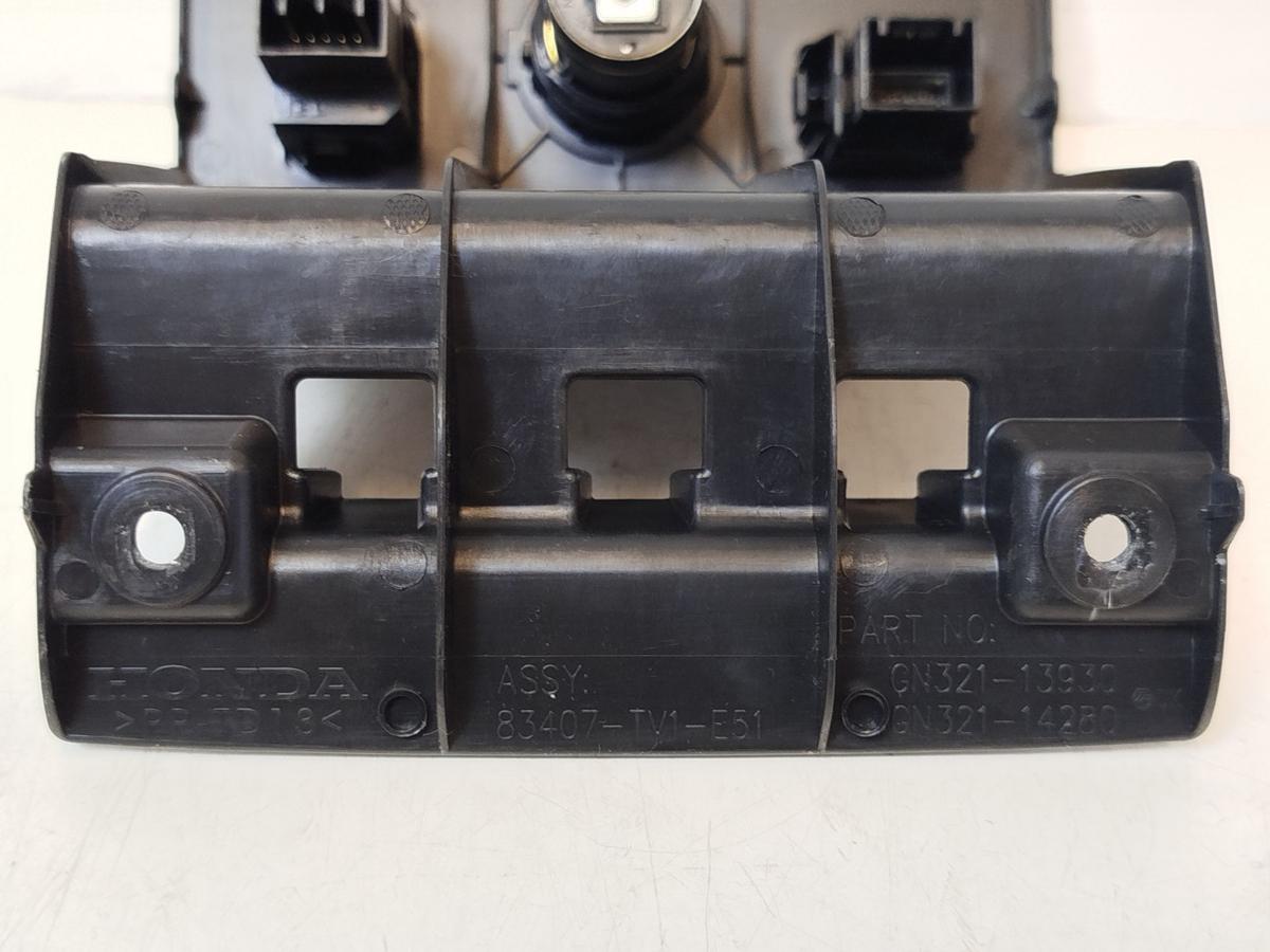 Honda Civic Tourer IX MK9 FK3 USB Anschl&uuml;sse Zigarettenanz&uuml;nder Verkleidung