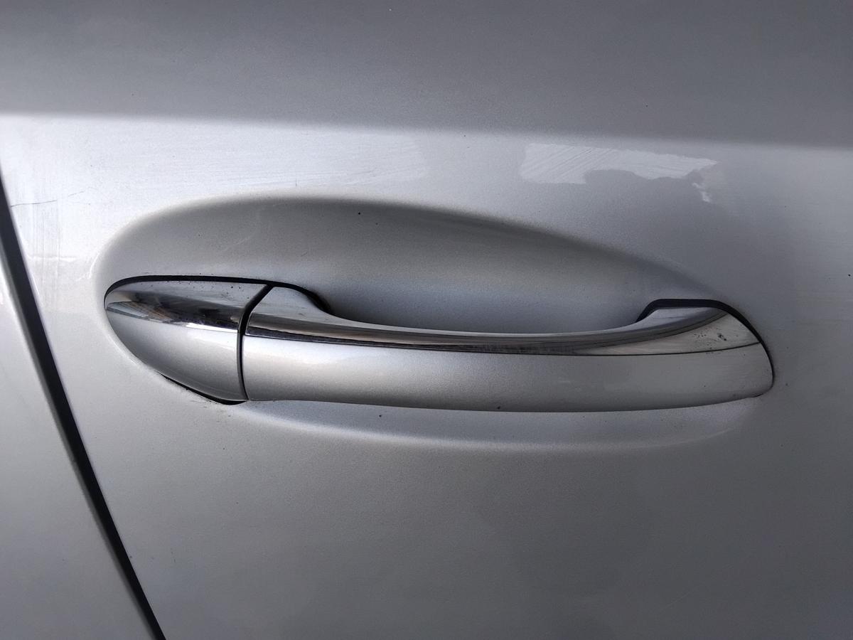 Mercedes E-Klasse 211 T&uuml;r vorn rechts Beifahrert&uuml;r brillantsilber 744 BJ2004