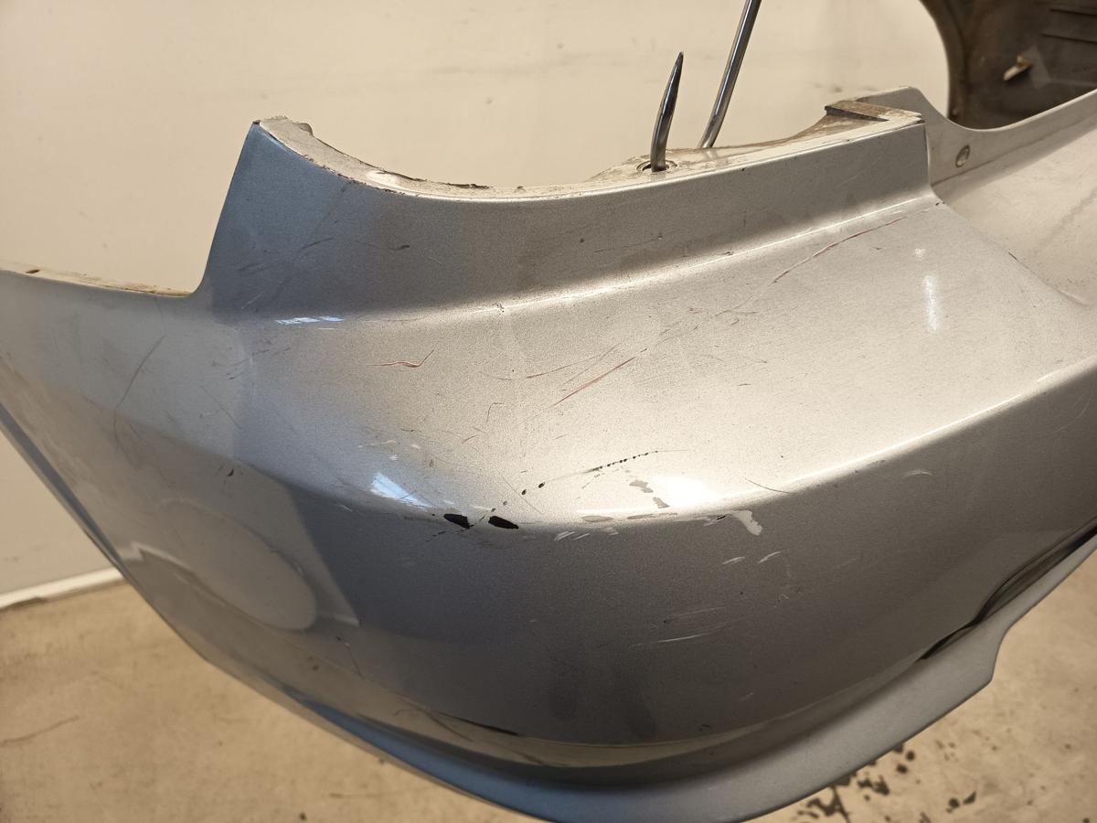 Hyundai Accent LC Sto&szlig;stange F&auml;nger hinten Heck CS Clean Silver Bj 2004