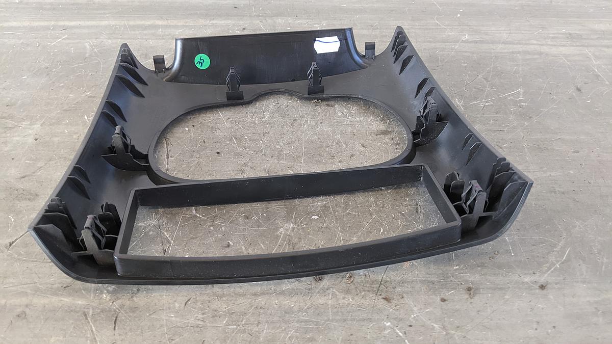 Peugeot 206+ Verkleidung Radio Klimabedienteil Rahmen Blende 9683131377