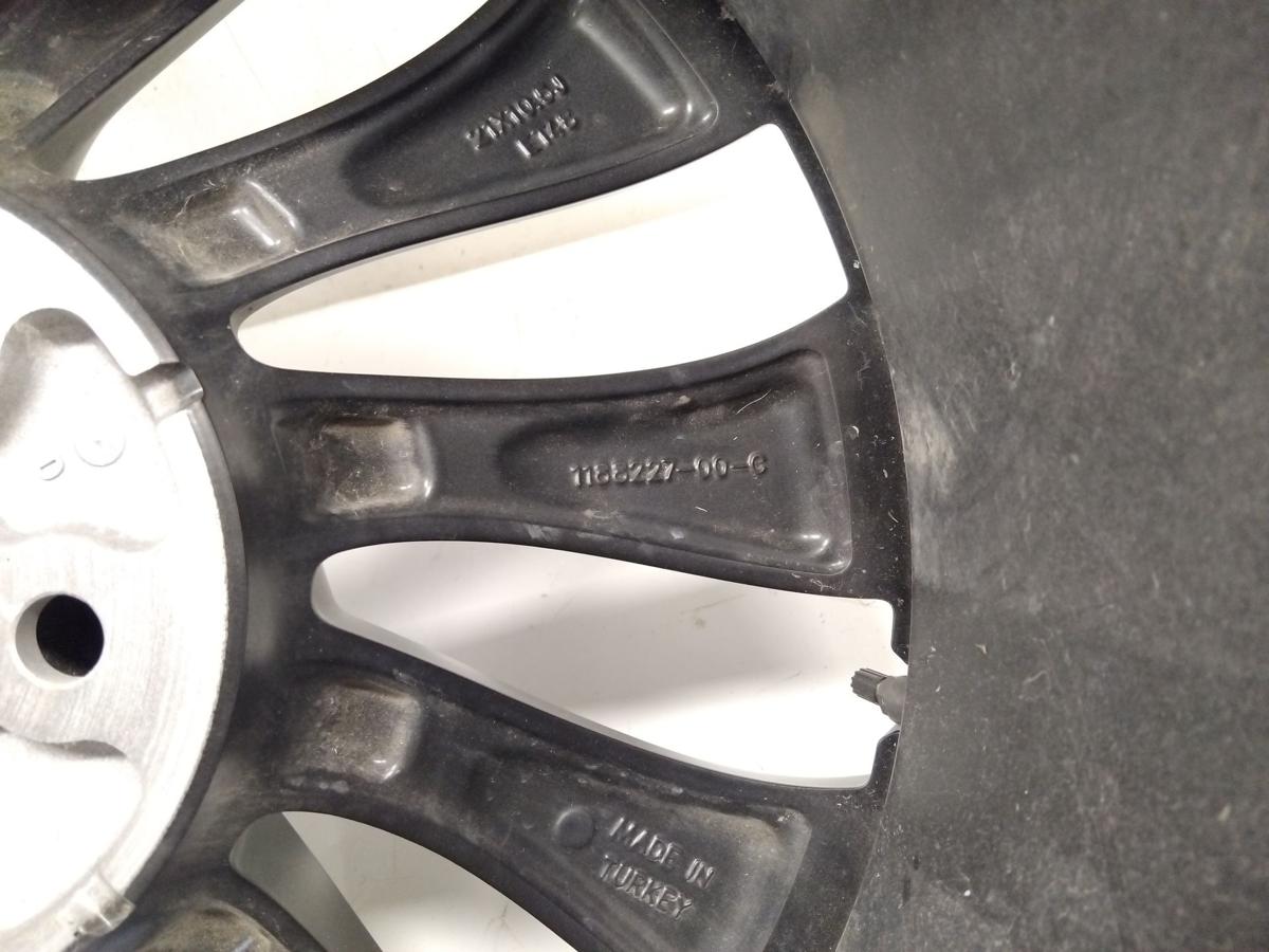 Tesla Model Y original Alufelge 1188227-00-C 10.5Jx21 ET48 mit Mängeln Bj.2022