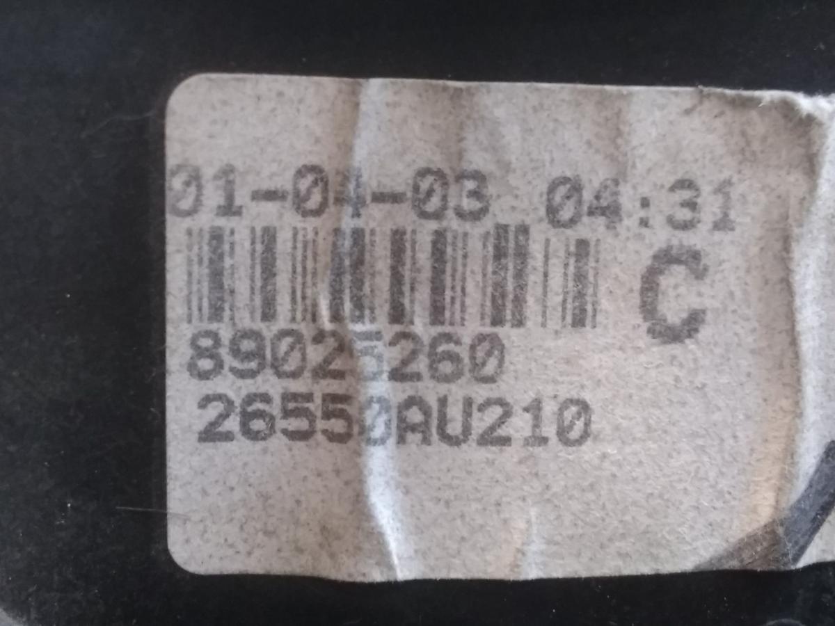 Nissan Primera P12 Hatchback Rückleuchte Heckleuchte rechts mit Mängeln Bj.2003