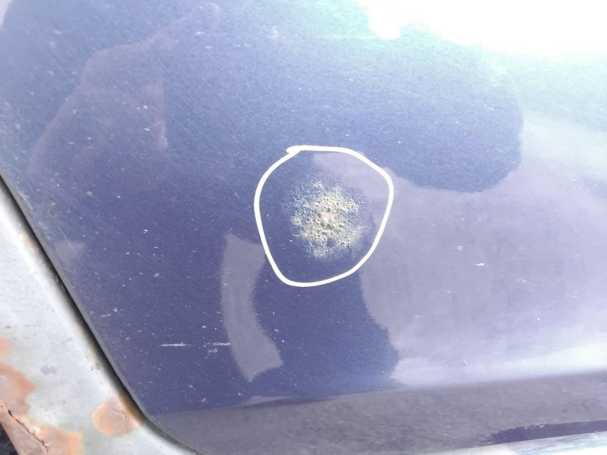 Kia Carens II original T&uuml;r hinten rechts 1C Imperial Blue BJ2002