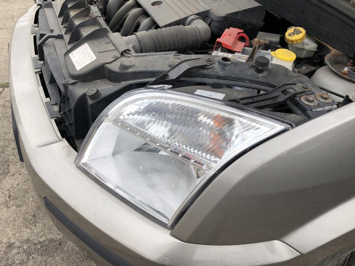 Ford Fusion JU2 Scheinwerfer links Frontscheinwerfer TYC Zubehörteil Halogen