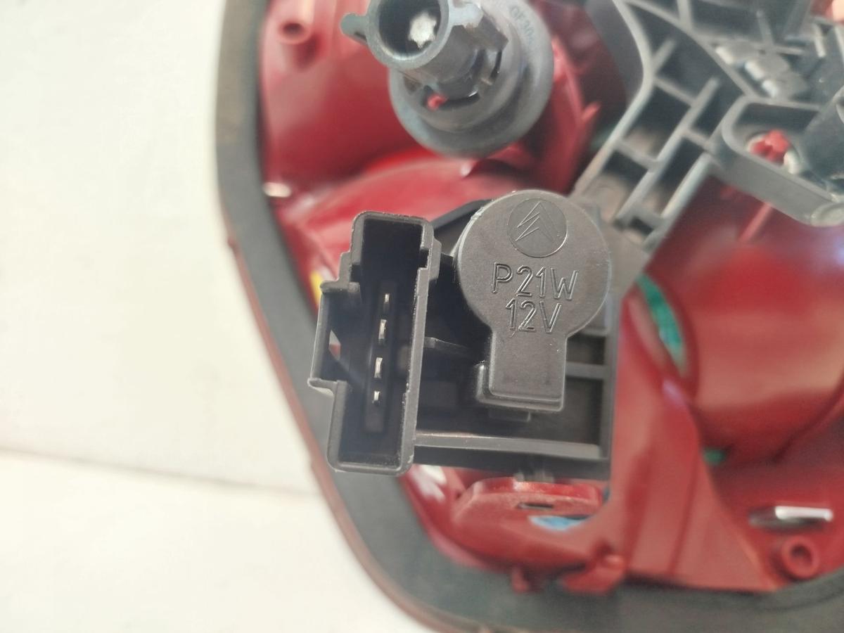 Citroen C5 R R&uuml;ckleuchte innen links Heckklappenteil Kombi Visteon OEM