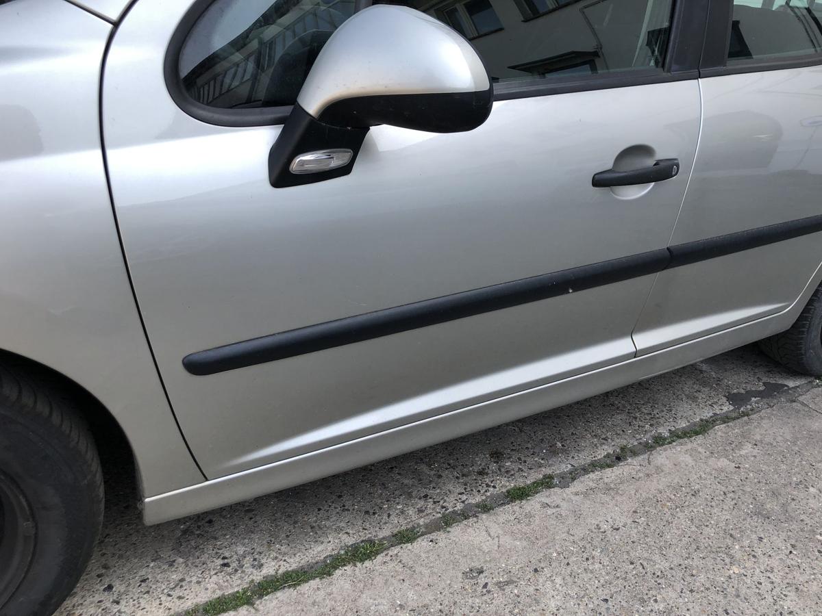 Peugeot 207 SW Typ WE T&uuml;r vorn links Fahrert&uuml;r Rohbau ETS Gris Cendre Metallic