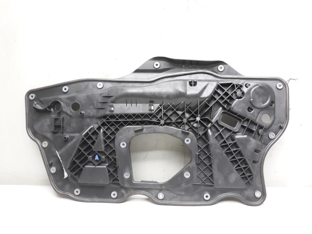 VW Scirocco R Baujahr 2011 Grundplatte Aggregateträger Tür rechts 1Q0837756