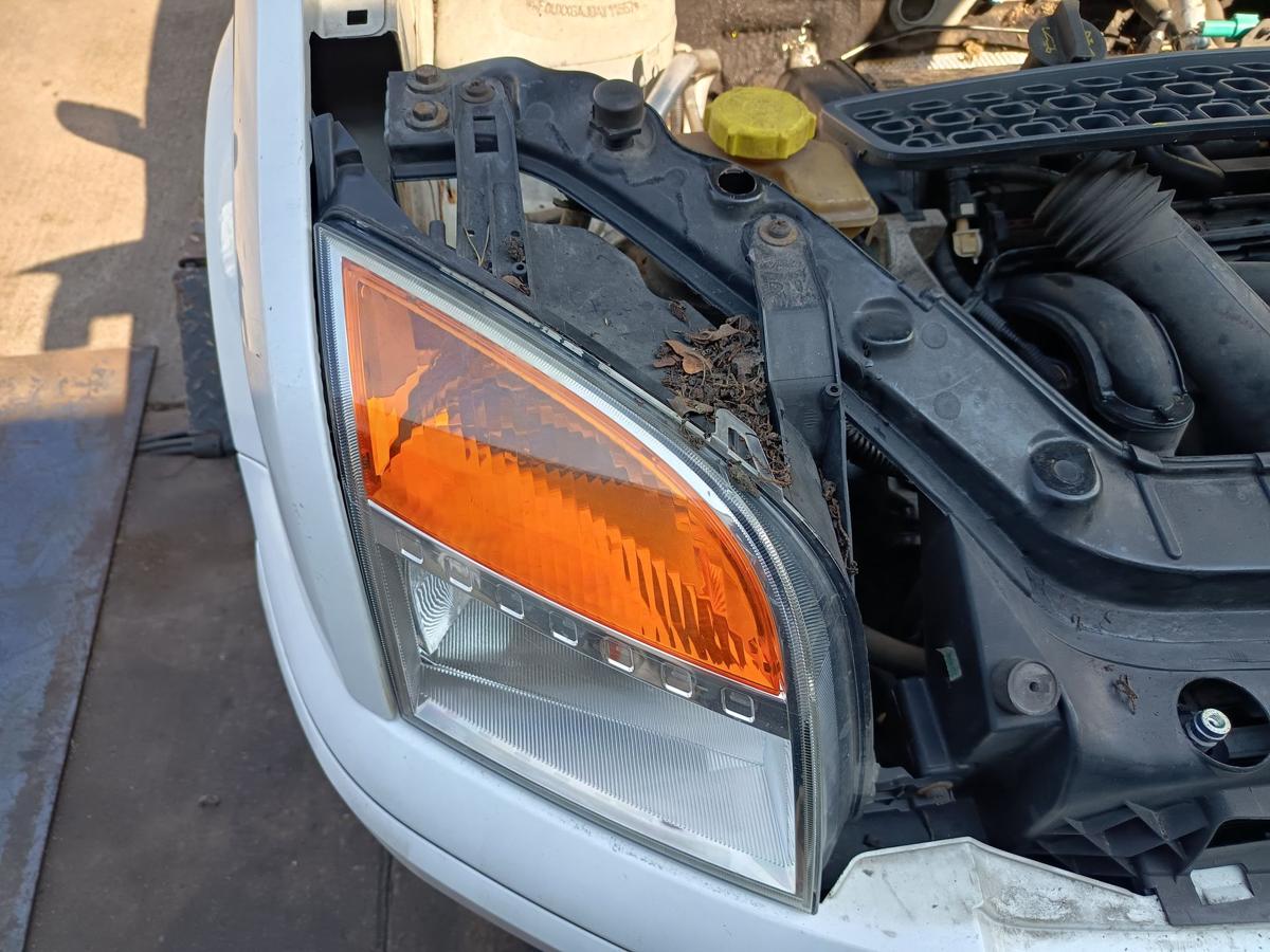 Ford Fusion original Scheinwerfer rechts Halogen Facelift Baujahr 2010