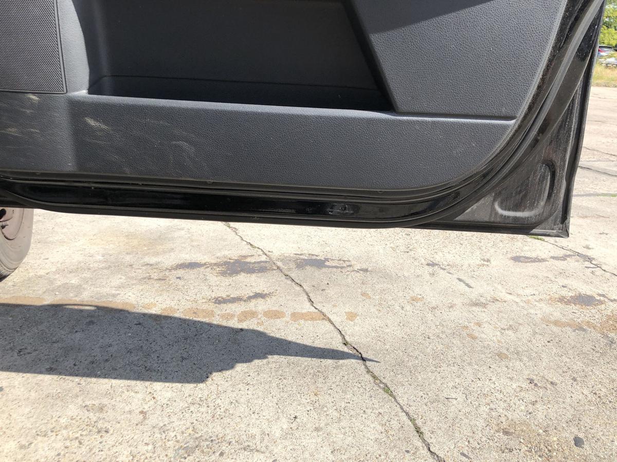VW Polo 9N3 T&uuml;r vorn rechts Beifahrert&uuml;r im Rohbau L041 Brillantschwarz 5 t&uuml;rer