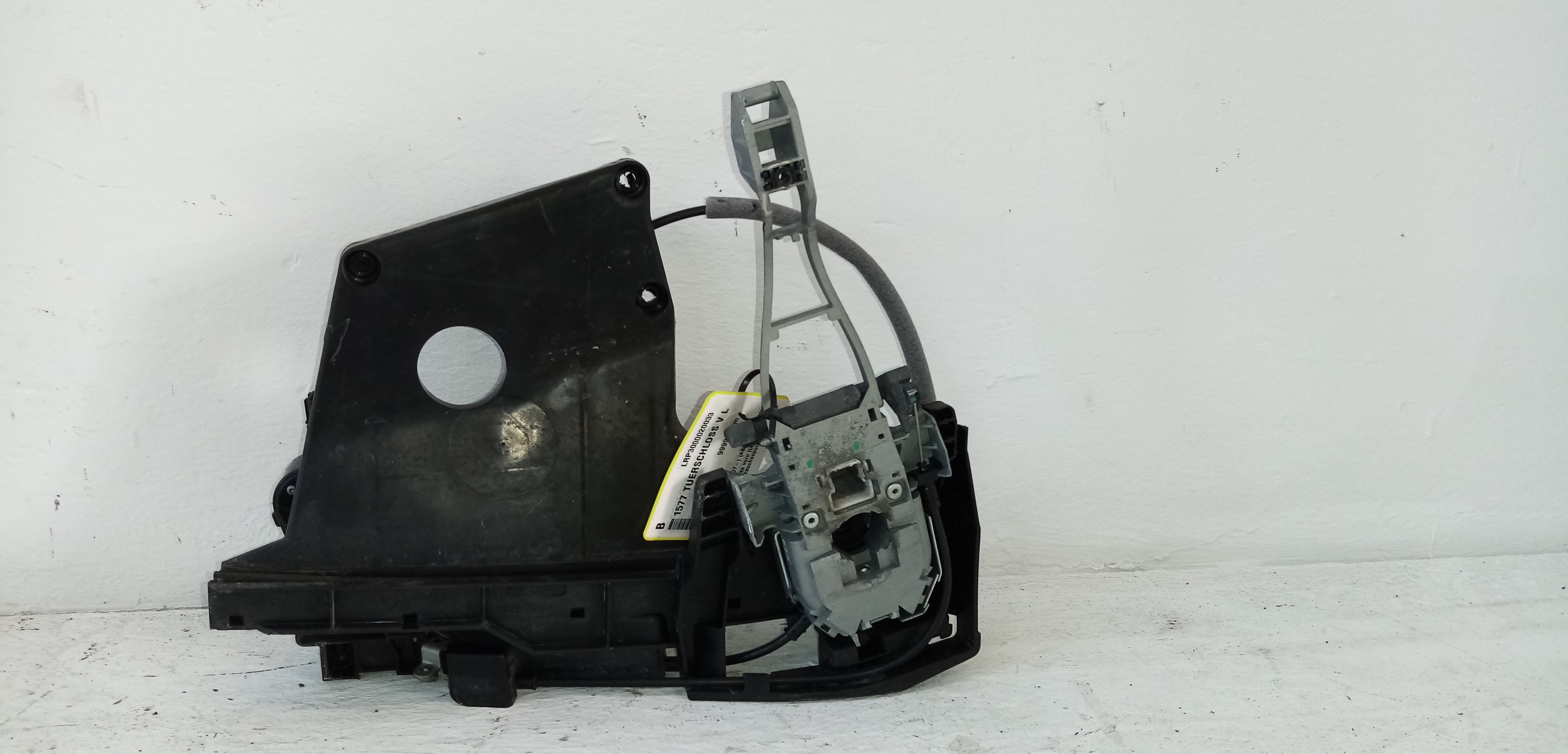 Volvo V70 Bj.08 Türschloss vorn links ZV 30661072