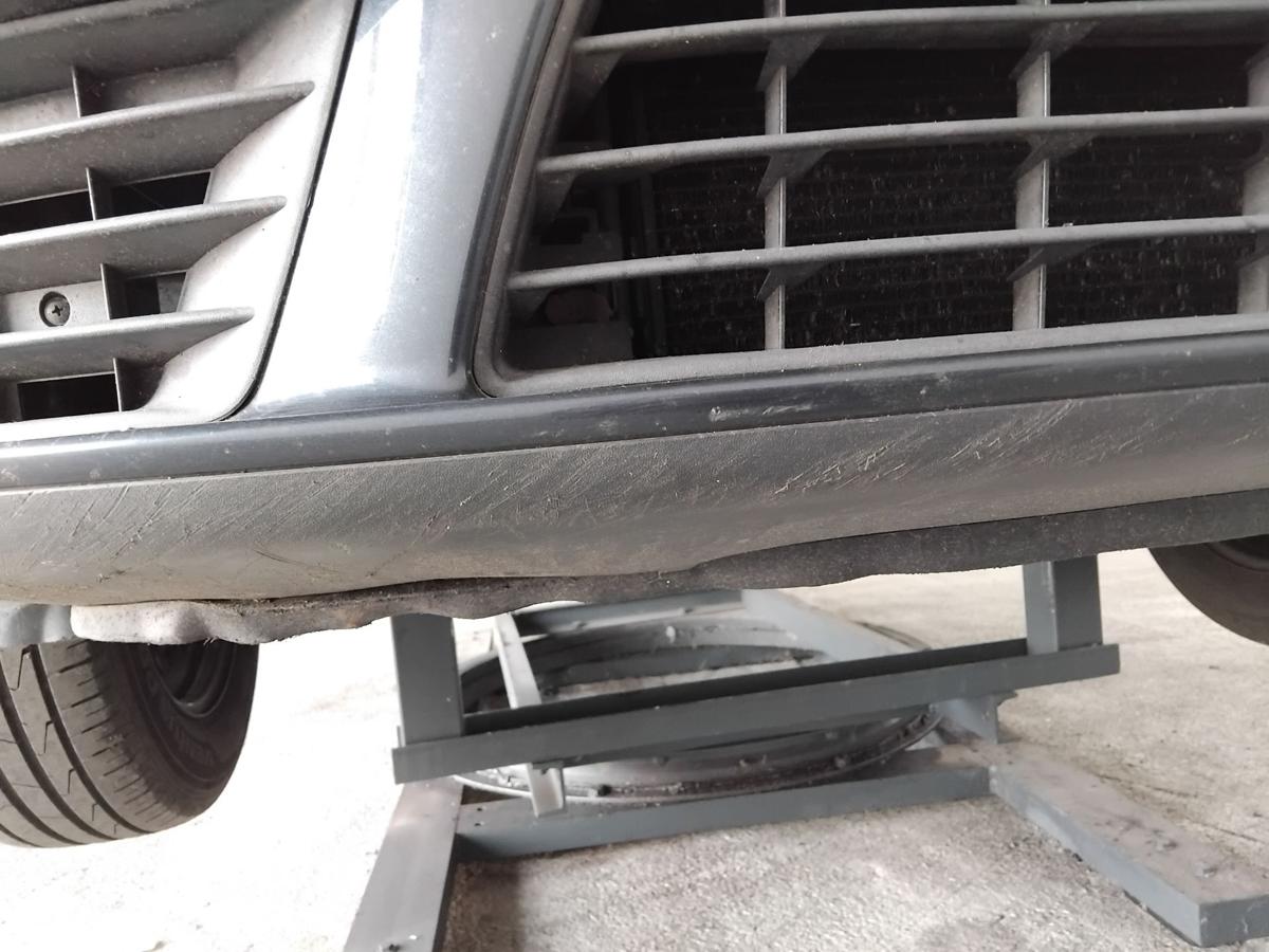 VW Golf Plus 5M original Stoßstange Stoßfänger vorn SRA BJ2005 LC5F Bluegraphitmetallic