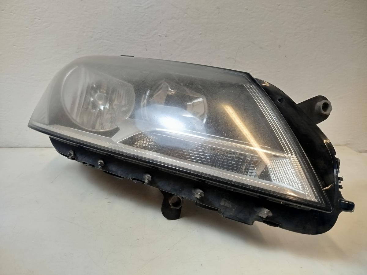 VW Passat 3C B7 Kombi Scheinwerfer rechts Hauptscheinwerfer Halogen Tr&uuml;b Valeo