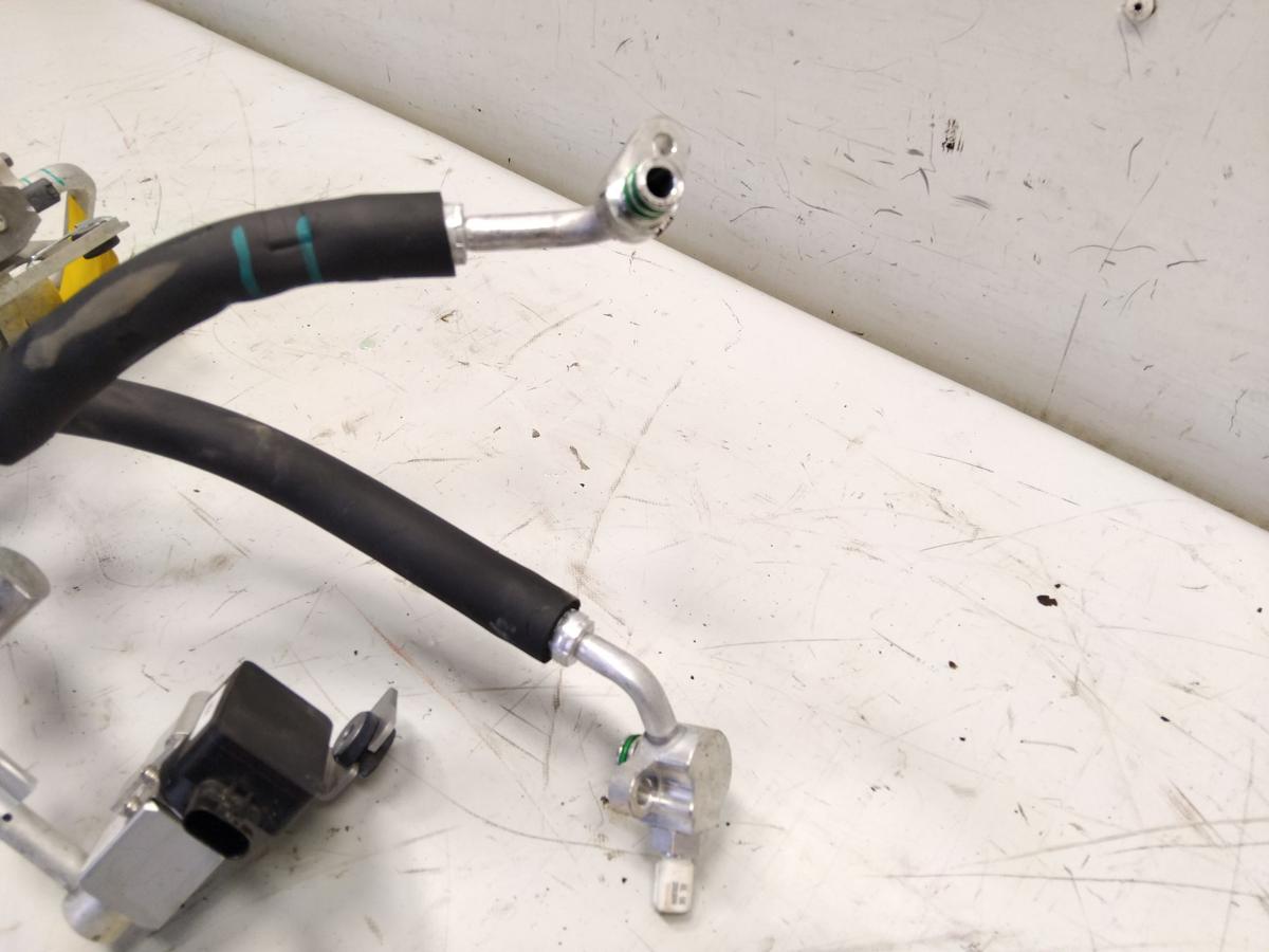 Volvo EX30 original Satz Klimaleitungen K&auml;ltemittelleitung mit Ventilen Bj.2024