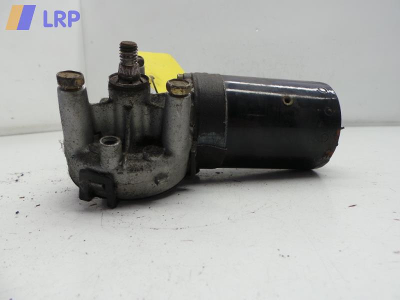 Audi A4 B5 Bj.1999 Wischermotor vorn 8D1955113B 0390241132 Bosch