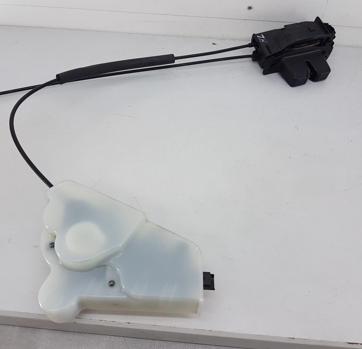 Tesla Model X T&uuml;rschloss hinten links Bj2022 1127339-00-C f&uuml;r ZV