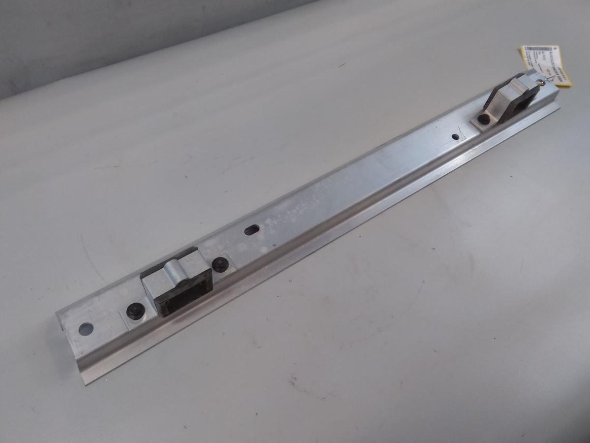 Tesla Model Y original Träger Halter Kühler oben Bj.2023 1518495-00-B