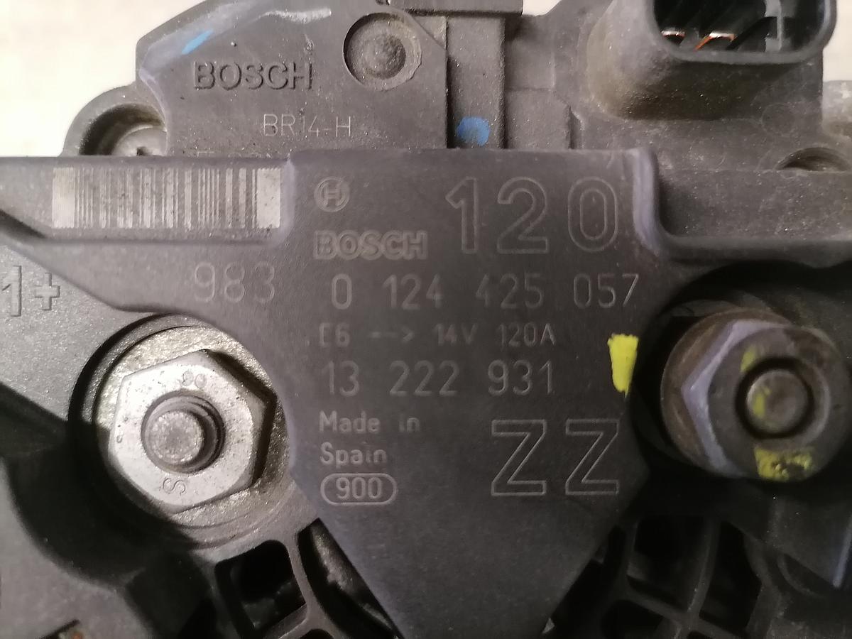 Opel Corsa D BJ09 Lichtmaschine 120A Generator 1.0 44KW 0124425057 Bosch