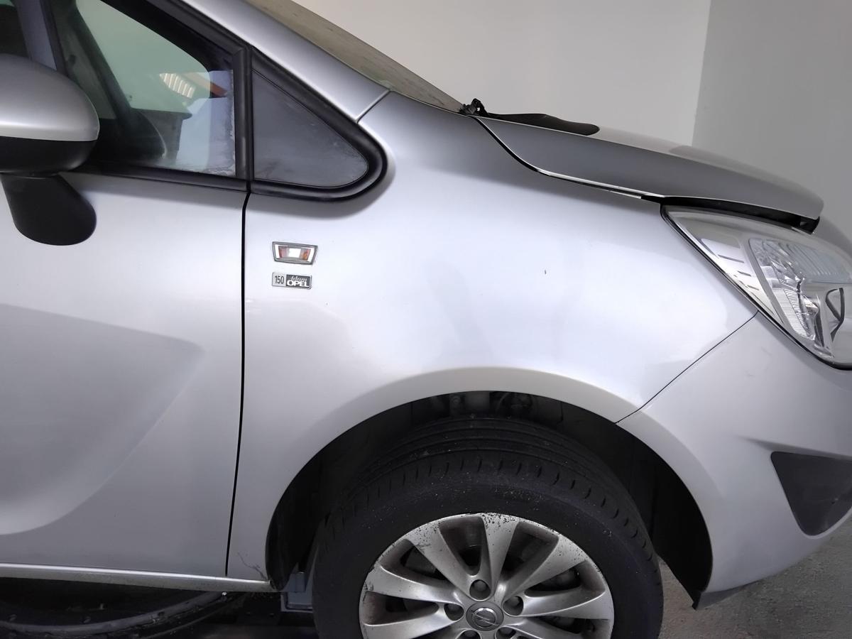 Opel Meriva B original Kotflügel vorn rechts GAN argonsilbermetallic Z176 BJ2012