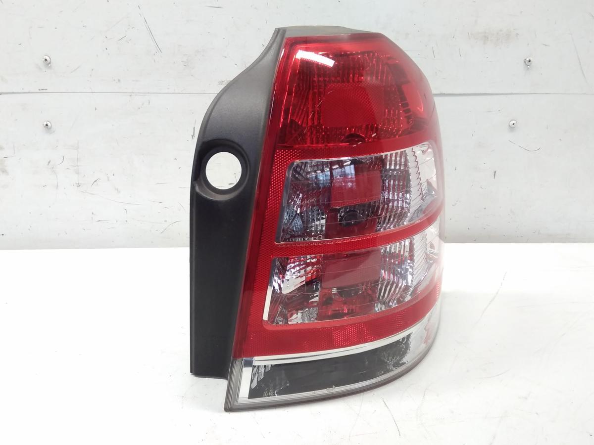 Opel Zafira B Rückleuchte Heckleuchte rechts Bj.2006