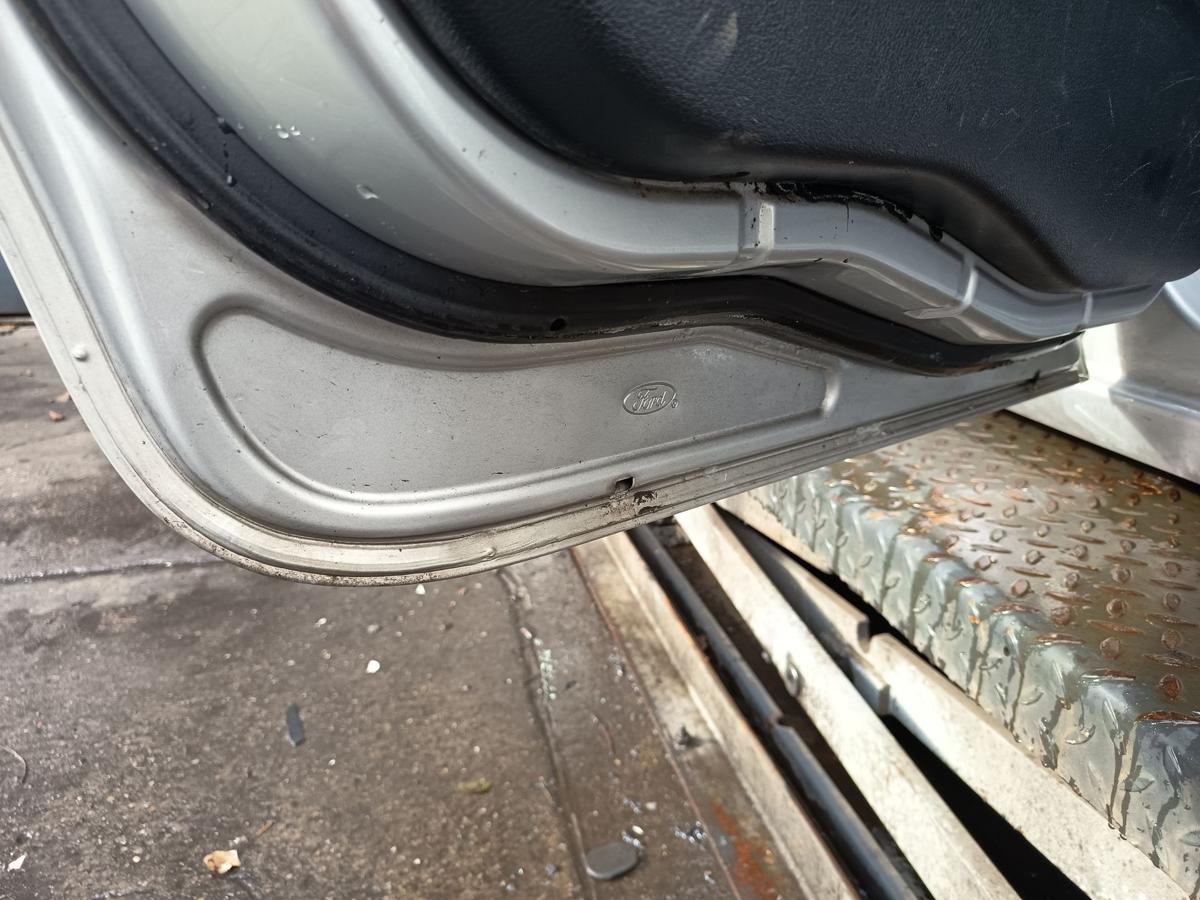 Ford S-Max I original T&uuml;r hinten links Fond Kristallsilber Bj 2007