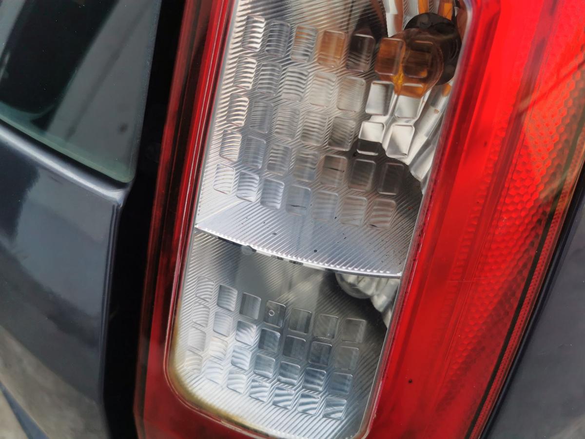 Ford Fusion JU2 Rückleuchte Schlussleuchte Rücklicht hinten rechts ab Bj 2005