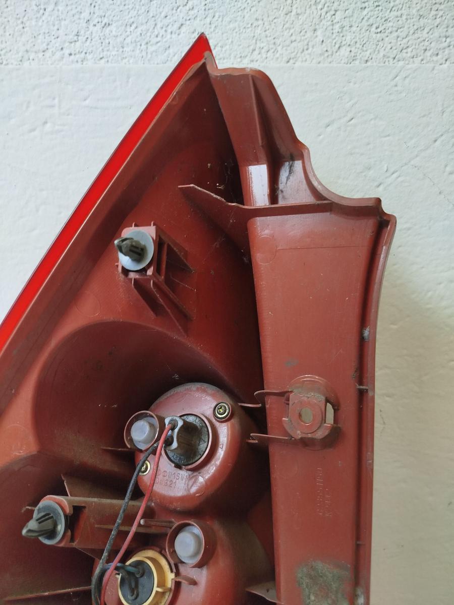 Mazda 5 CR R&uuml;ckleuchte rechts R&uuml;cklicht Heckleuchte bis 2008 Schlusslicht