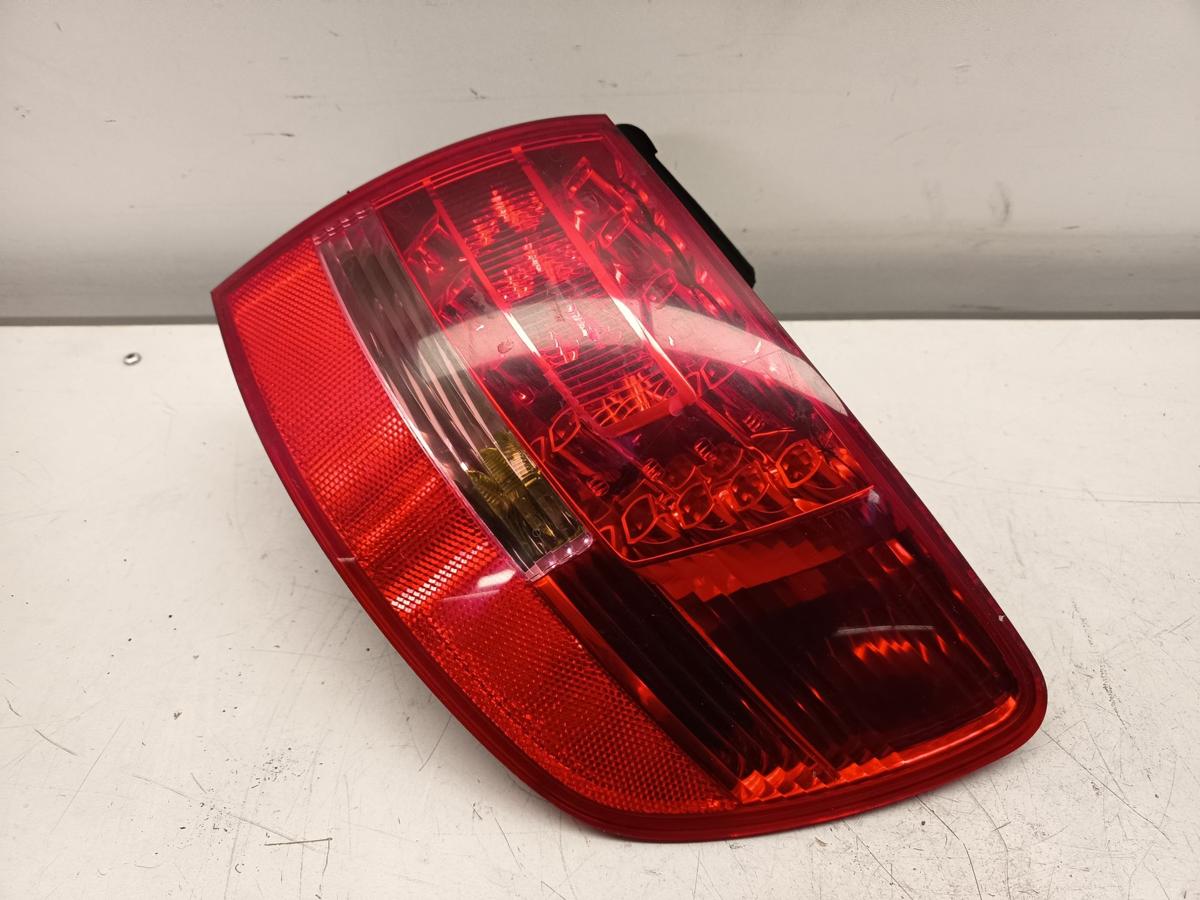 Audi A6 4F Kombi original R&uuml;ckleuchte rechts aussen LED Baujahr 2006