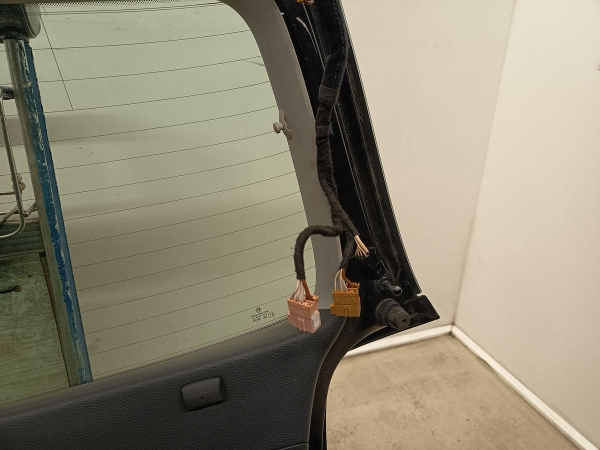 VW Golf V original Heckklappe mit Scheibe Deckel hinten C9Z Black Magic Bj 2005