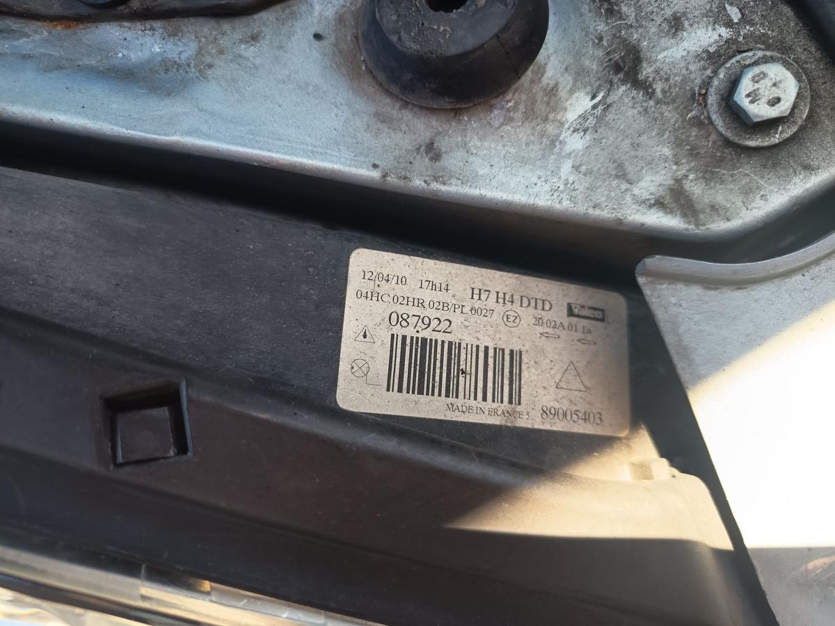 Citroen C5 original Hauptscheinwerfer rechts Halogen Front Licht Bj 2002
