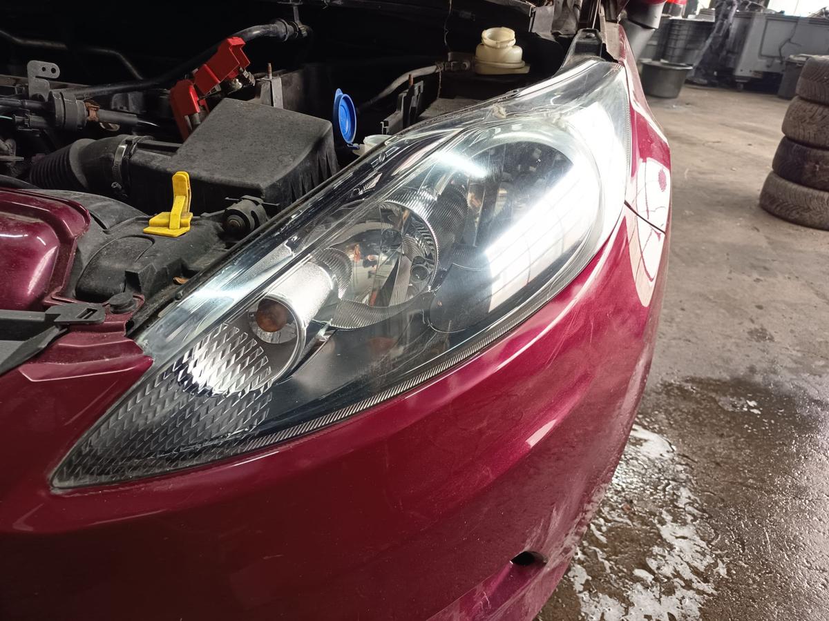 Ford Fiesta MK7 original Scheinwerfer links vor Facelift Baujahr 2009