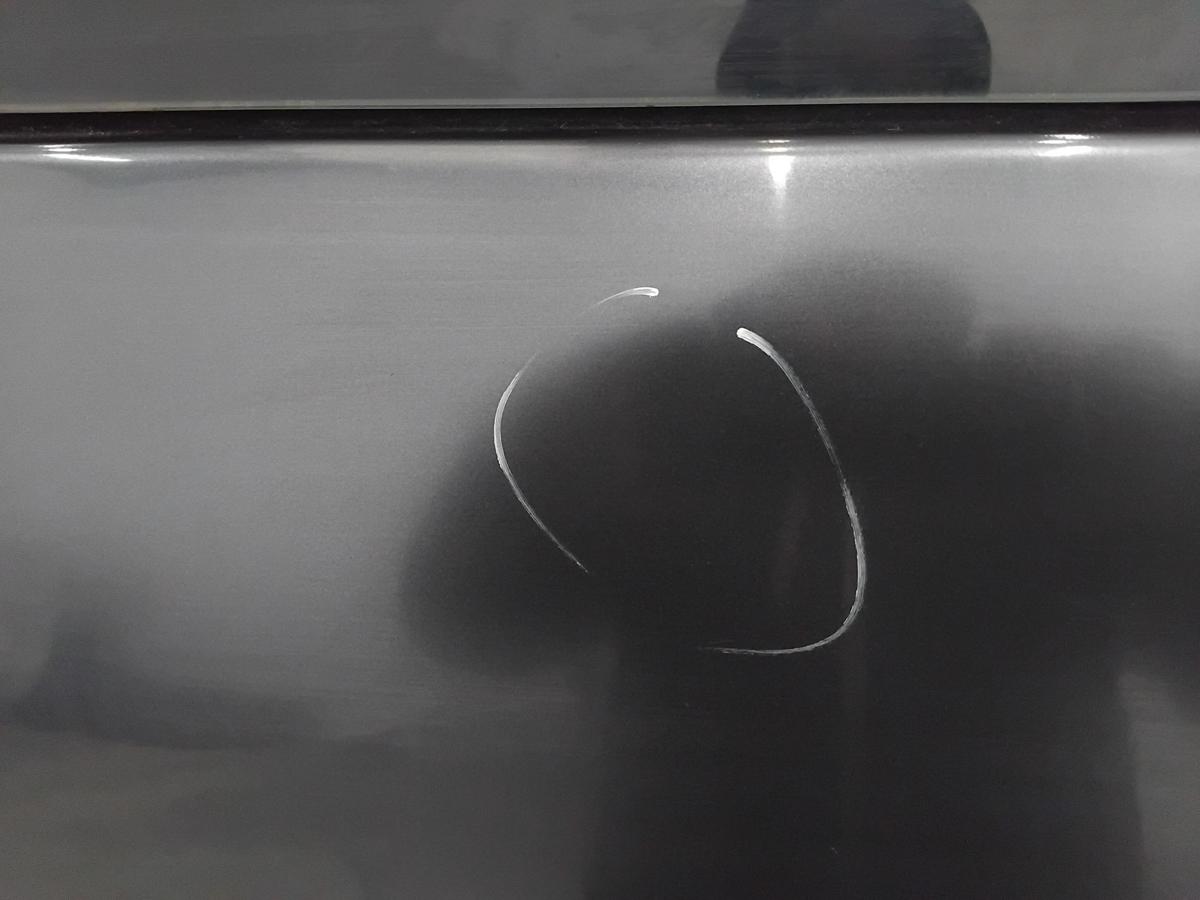 Peugeot 107 T&uuml;r hinten links KTA dark grey mica BJ2009