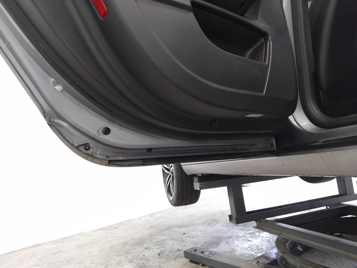 Audi A6 4F Limousine T&uuml;r hinten links LY7H Akoyasilbermetallic BJ2006