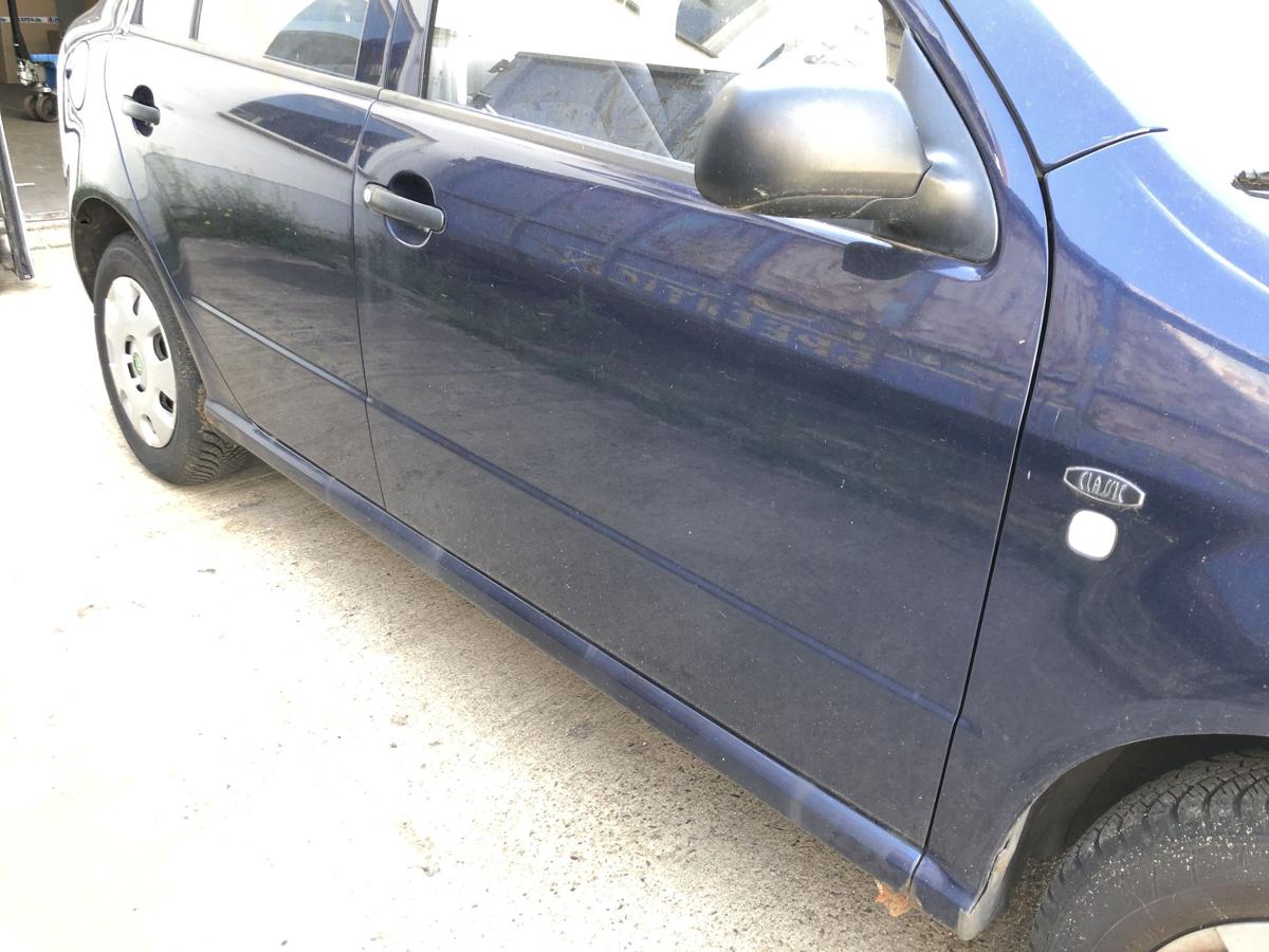 Skoda Fabia 6Y T&uuml;r vorn rechts Beifahrtert&uuml;r Rohbau LF5U Tiefseeblau Metallic