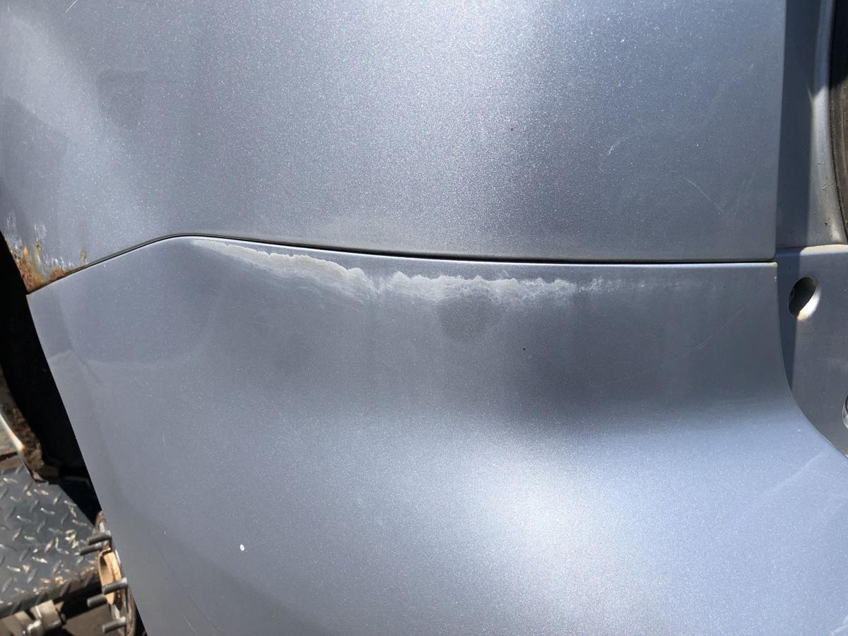 Mazda 5 original Stoßstange Fänger hinten/Heck 22V Satinsilber Bj 2006