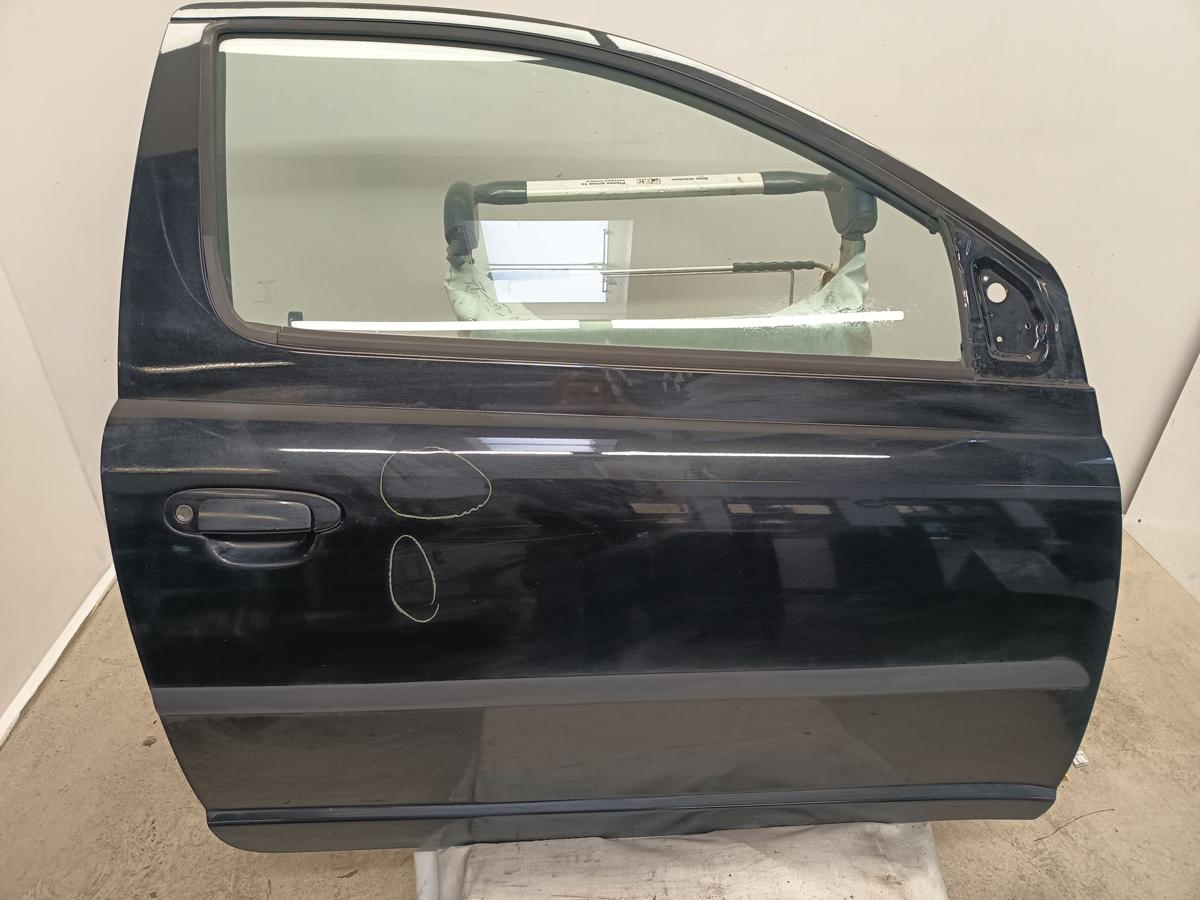 Toyota Yaris P10 3türer orig Tür rechts Beifahrer (Roh) 209 Mysticschwarz Bj2000