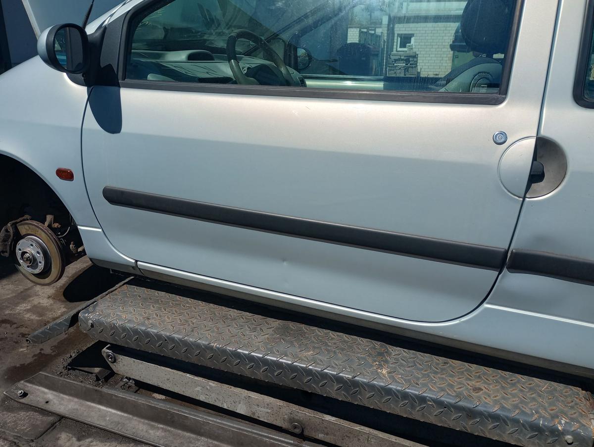 Renault Twingo C06 orig Tür links Fahrertür MV632 Grau Bj 2002