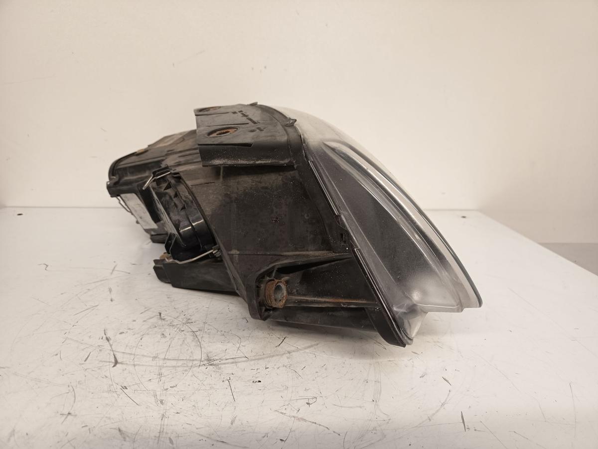 VW Passat 3C Kombi original Scheinwerfer vorn links Xenon BJ 2009