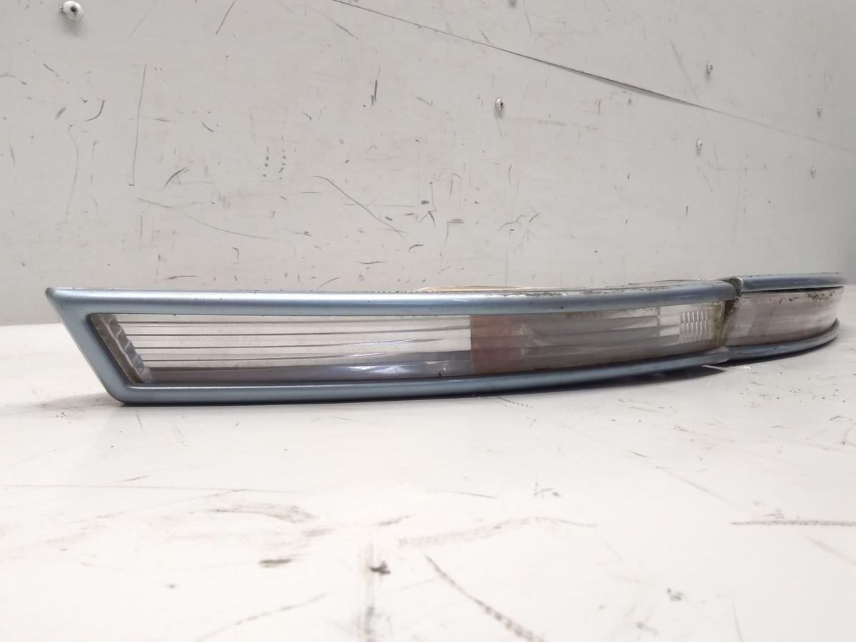VW Passat 3C B6 original Satz Blinkleuchten weiss mit Schutzleisten Bj.2007