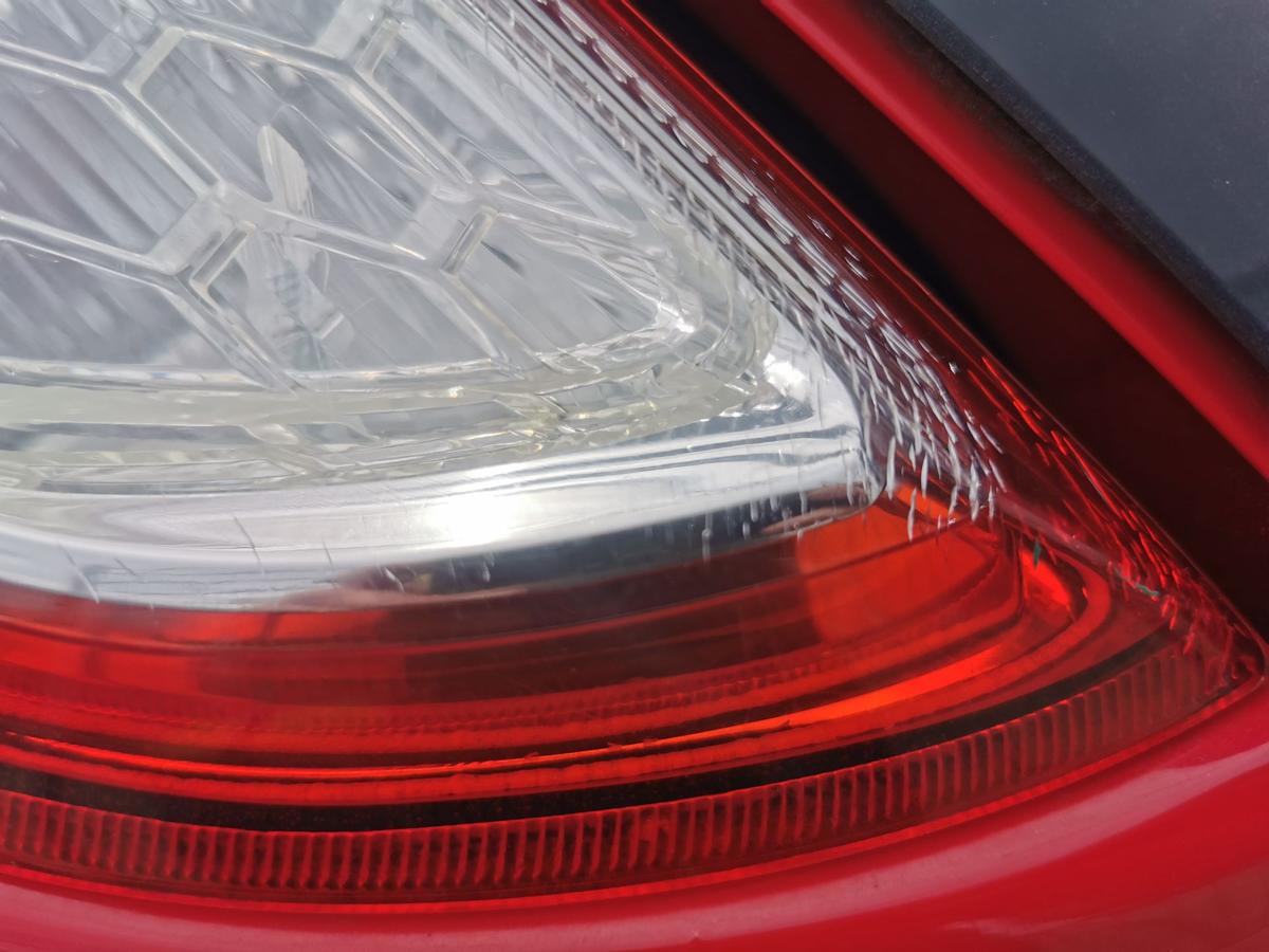 Ford Focus DA3 Rückleuchte Schlussleuchte Rücklicht hinten links 5 Türer TEXT