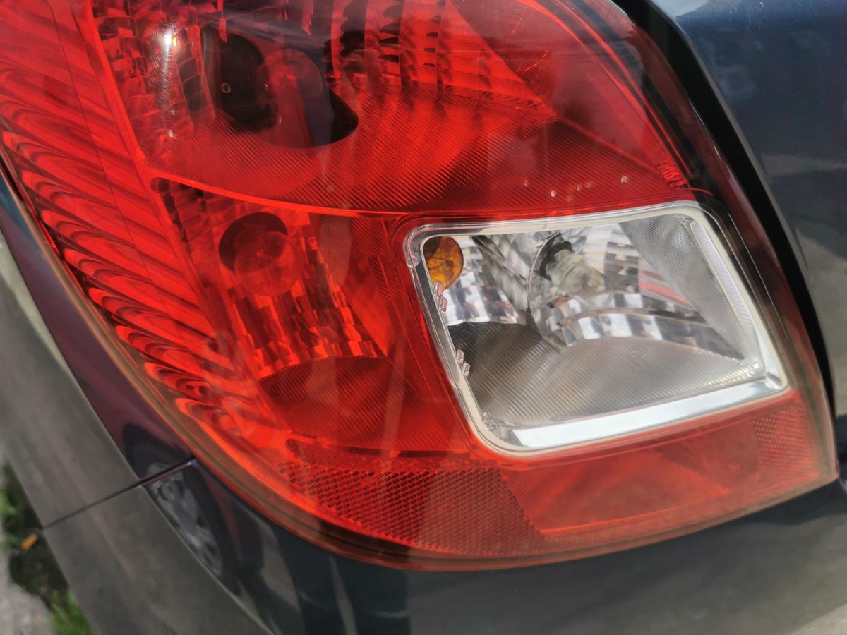 Opel Corsa D Rückleuchte Schlussleuchte Rücklicht Lampe hinten links 5 Türer