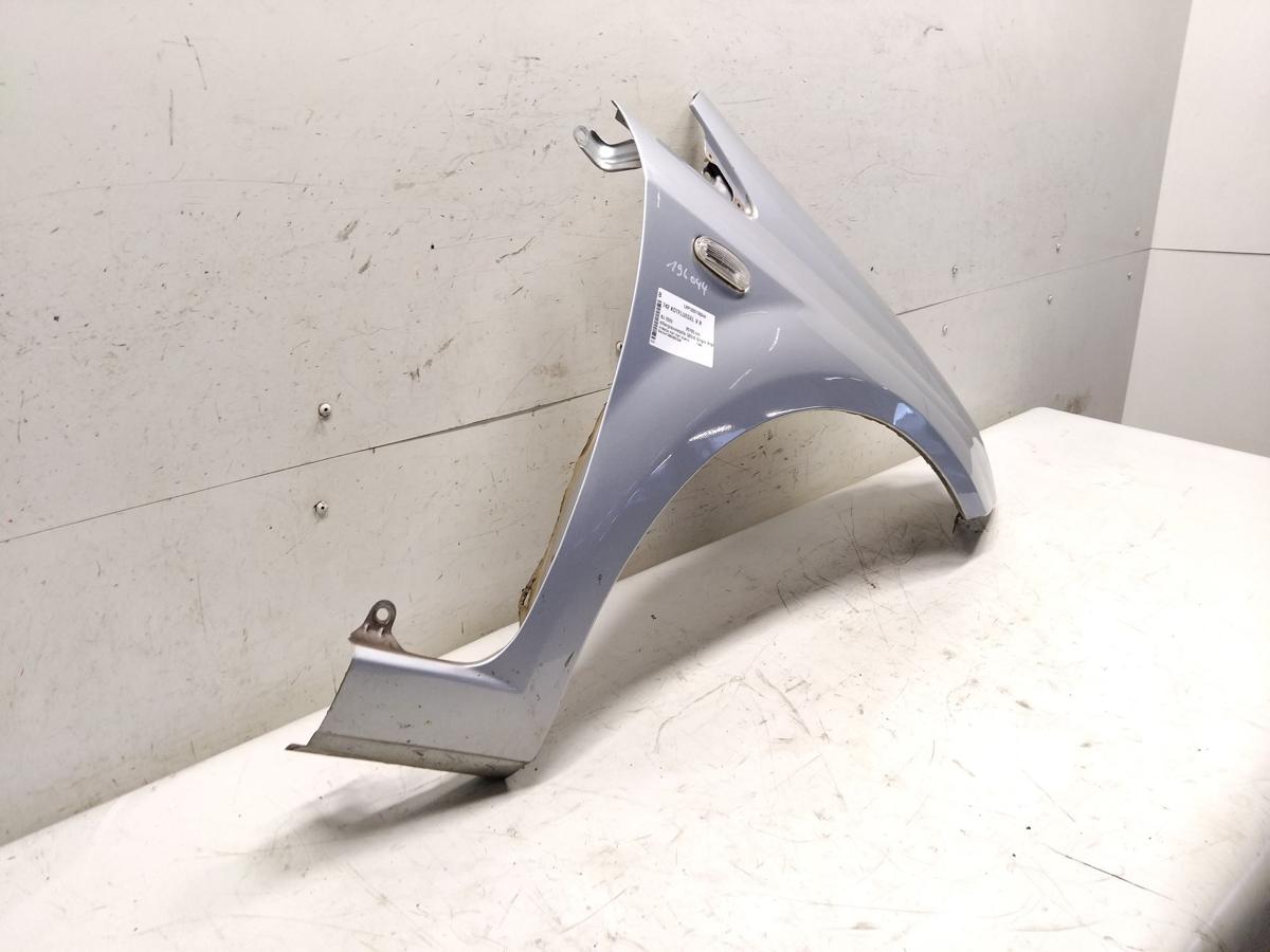 Fiat Grande Punto original Kotfl&uuml;gel vorn rechts BJ2009 589/A Grigio Argento Vivo Metallic