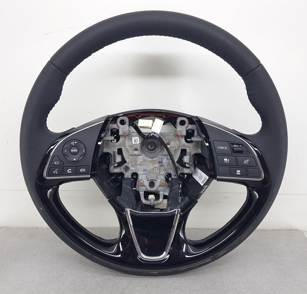 Mitsubishi Eclipse Cross Multifunktionslenkrad Bj2023 Lederlenkrad 4400A764XA