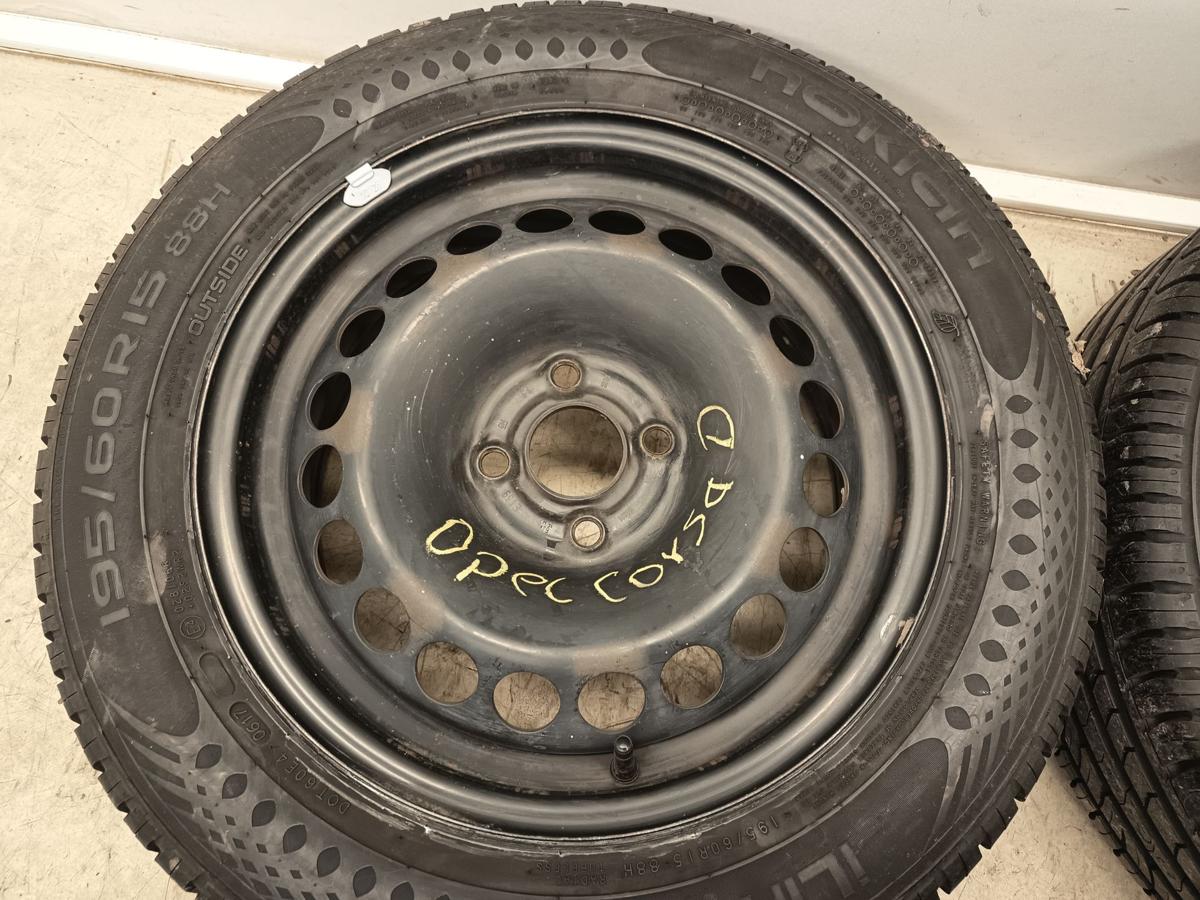 Opel Corsa D Bj 2007 original Satz Stahlfelgen 6x15 ET 39 Lochkreis 4x100